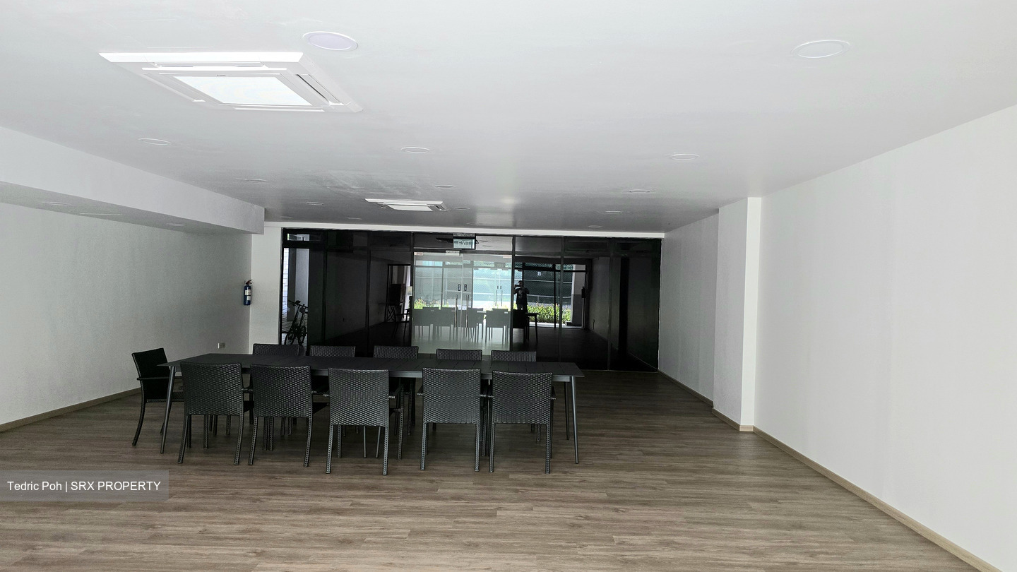 The Summit (D16), Condominium #558147661